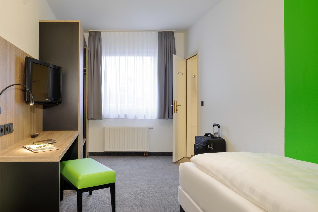 Ibis Styles Halle Halle  Buitenkant foto