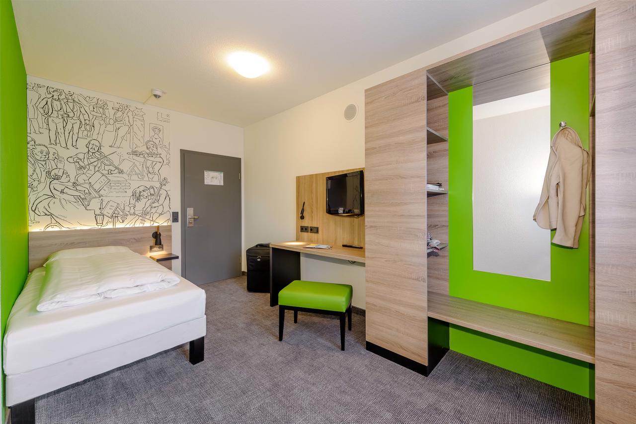Ibis Styles Halle Halle  Buitenkant foto