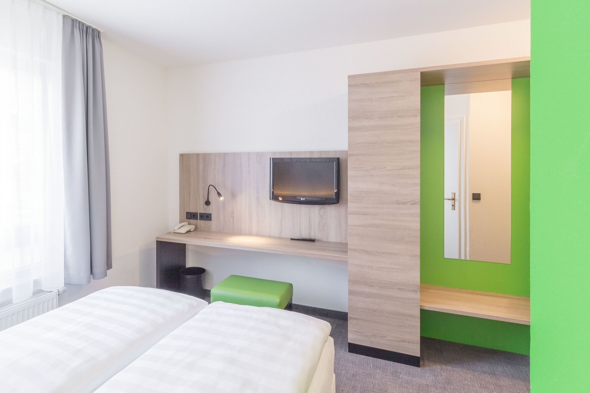 Ibis Styles Halle Halle  Buitenkant foto