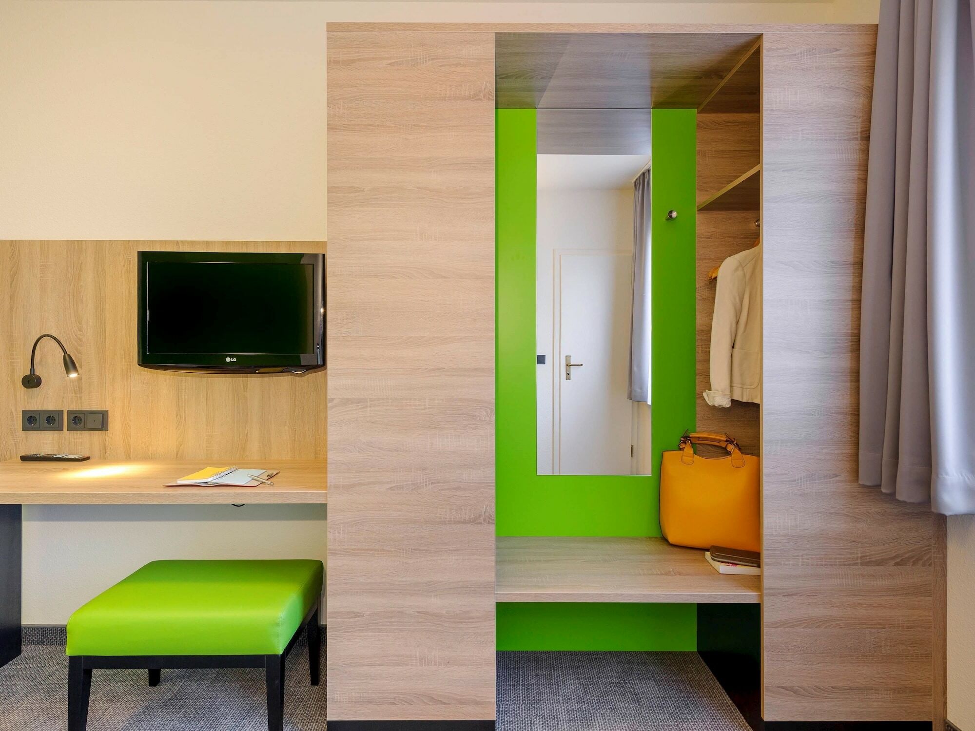 Ibis Styles Halle Halle  Buitenkant foto